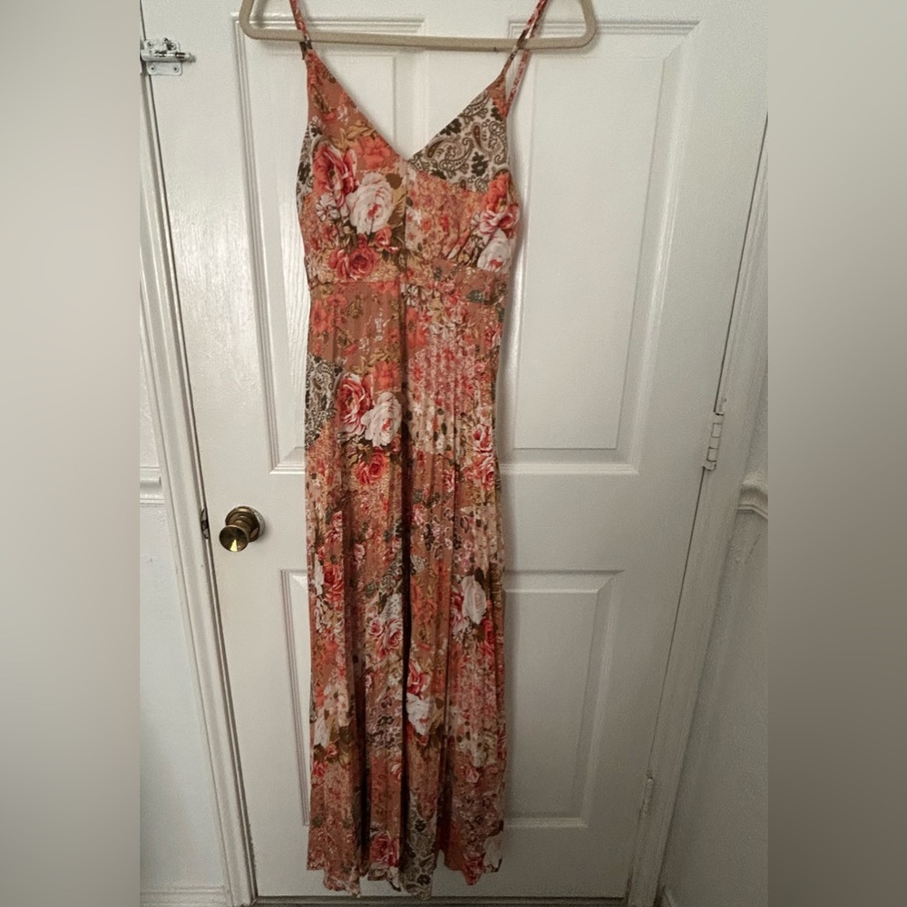 Jessica Simpson Coral and Beige Floral Spaghetti-Strap Maxi Dress
